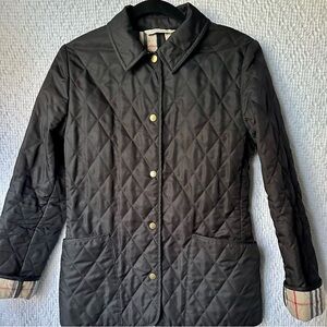 Vintage Burberry Quilted Snap-front Coat in Black w/ Classic Plaid Liner size XS